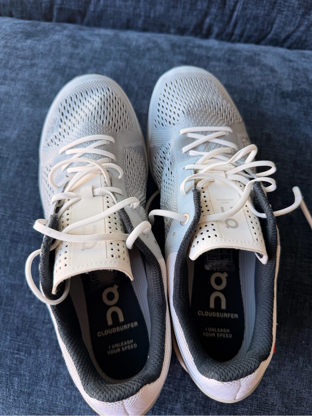On Running Cloudsurfer Men's Running Shoes - White/Gray